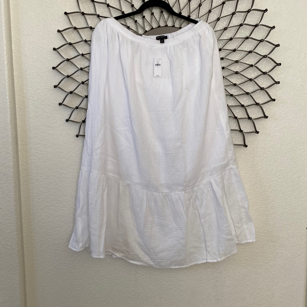 Banana Republic lined, white cotton skirt, SZ M, NWT, tiered